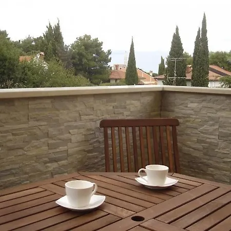 In With Balcony, Air Conditioning, Wifi, Washing Machine 5116-1